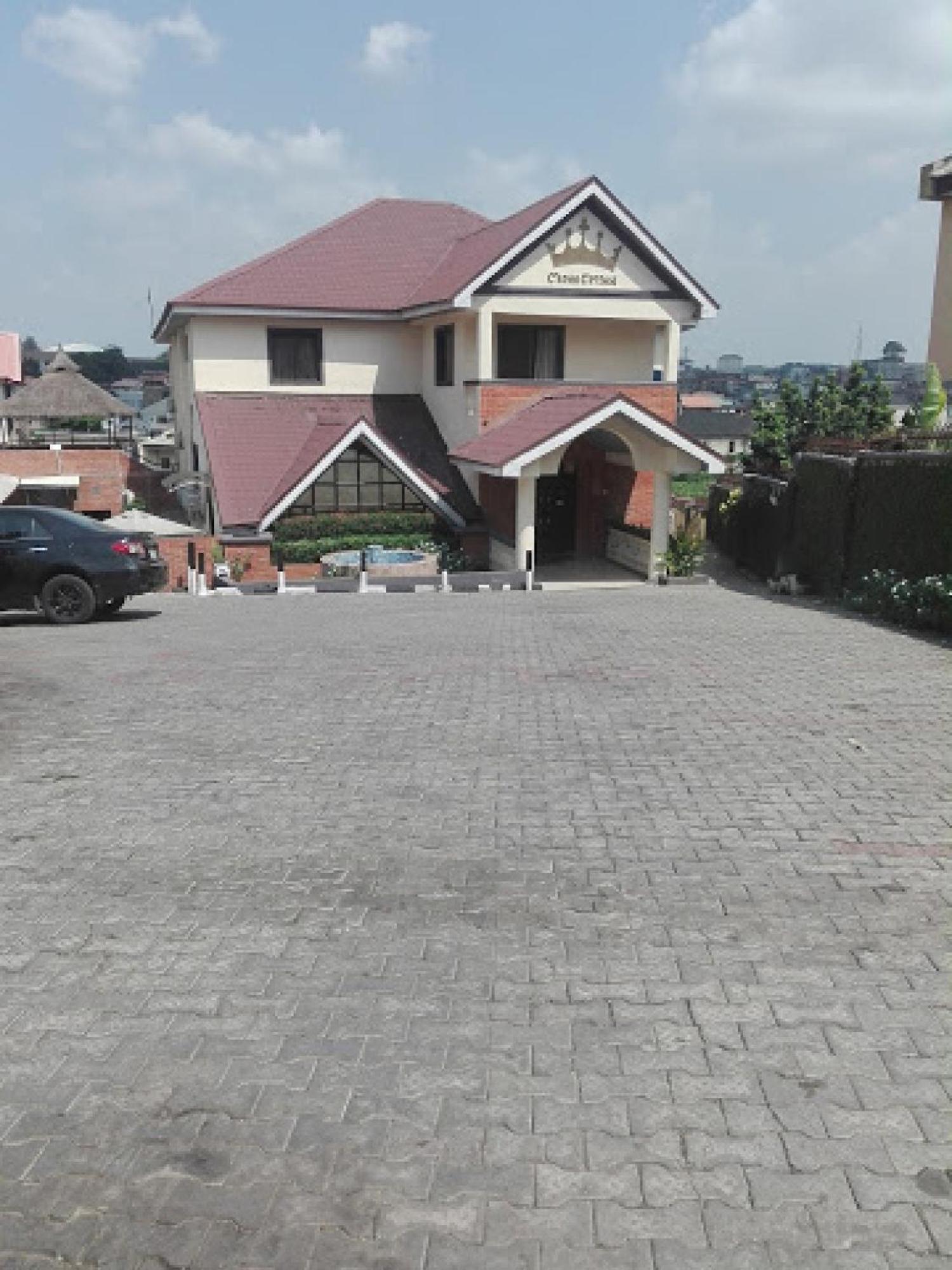 Room In Lodge - Choice Suites 111 Formerly Crown Cottage Hotel Ikeja Exterior photo